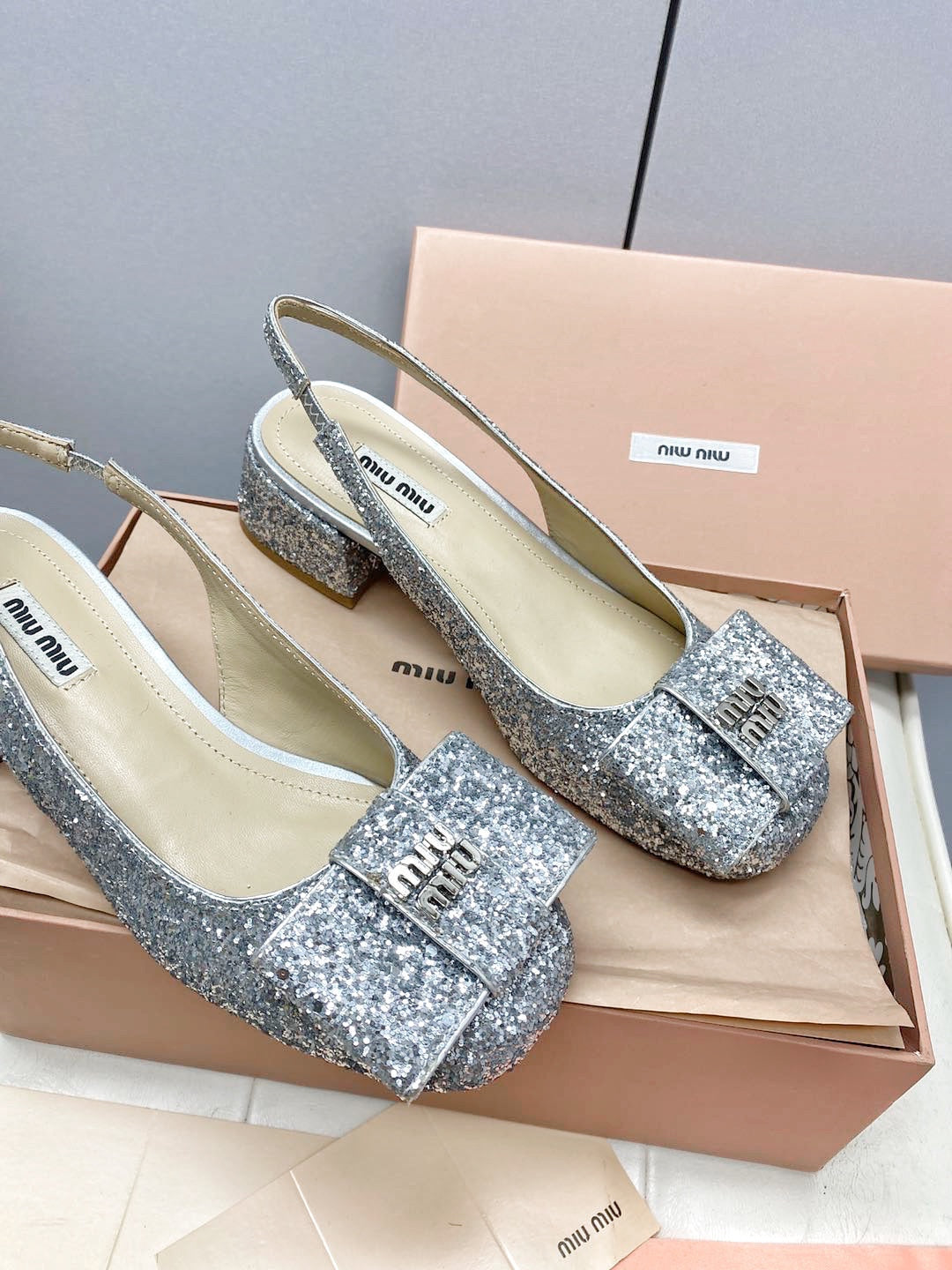 Slingbacks