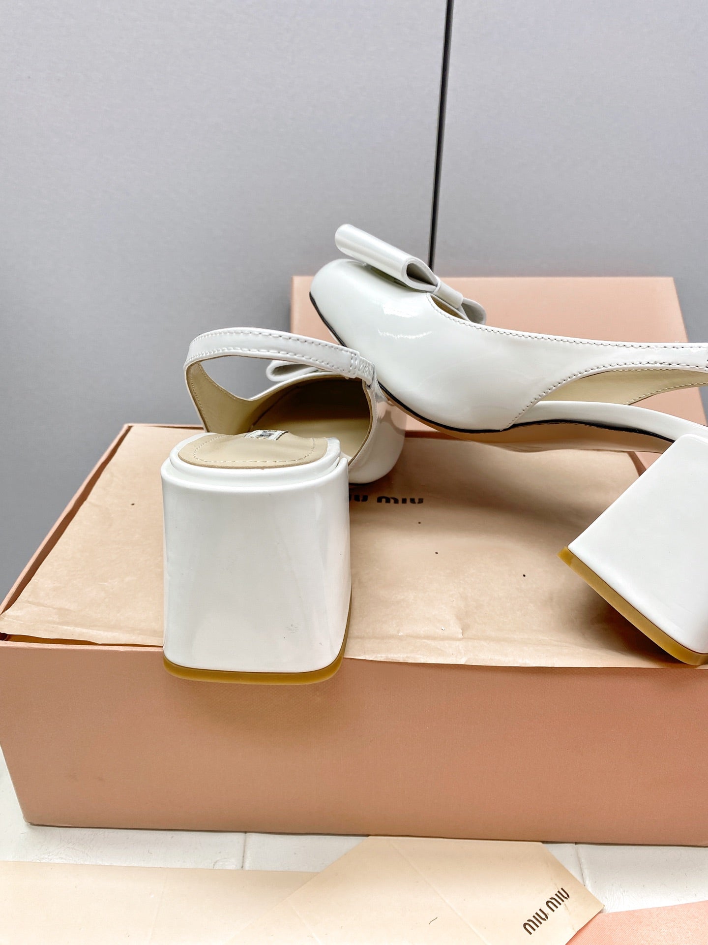 Slingbacks