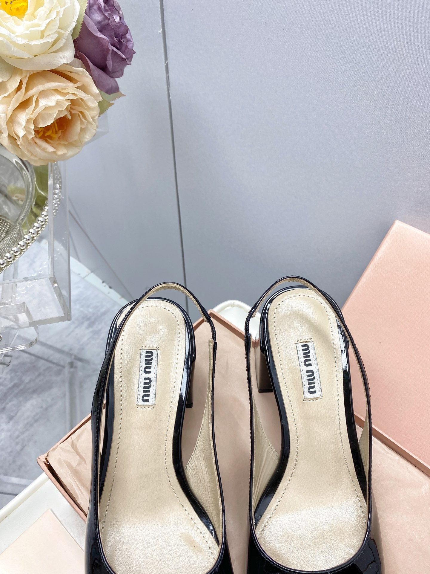 Slingbacks