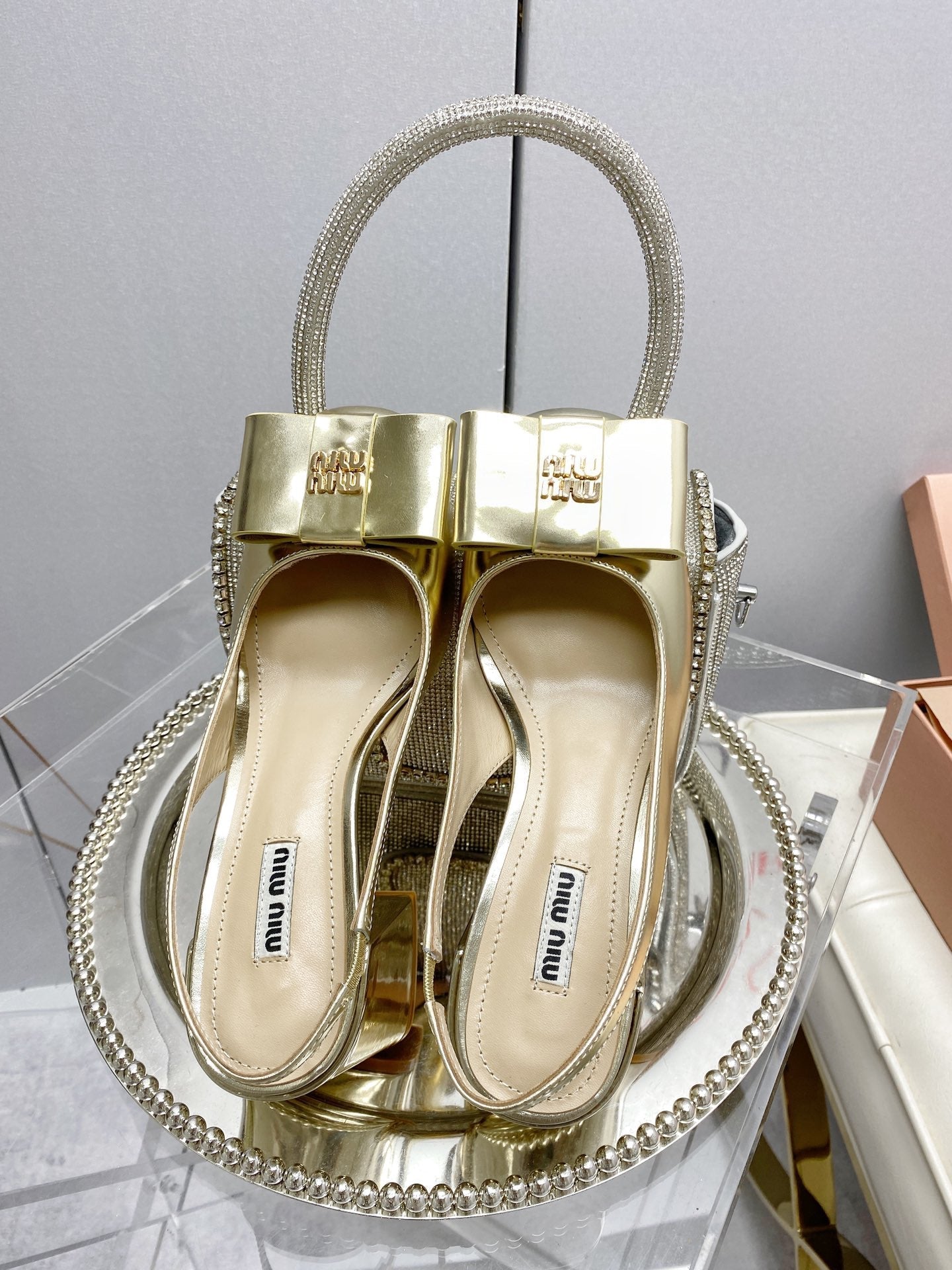 Slingbacks