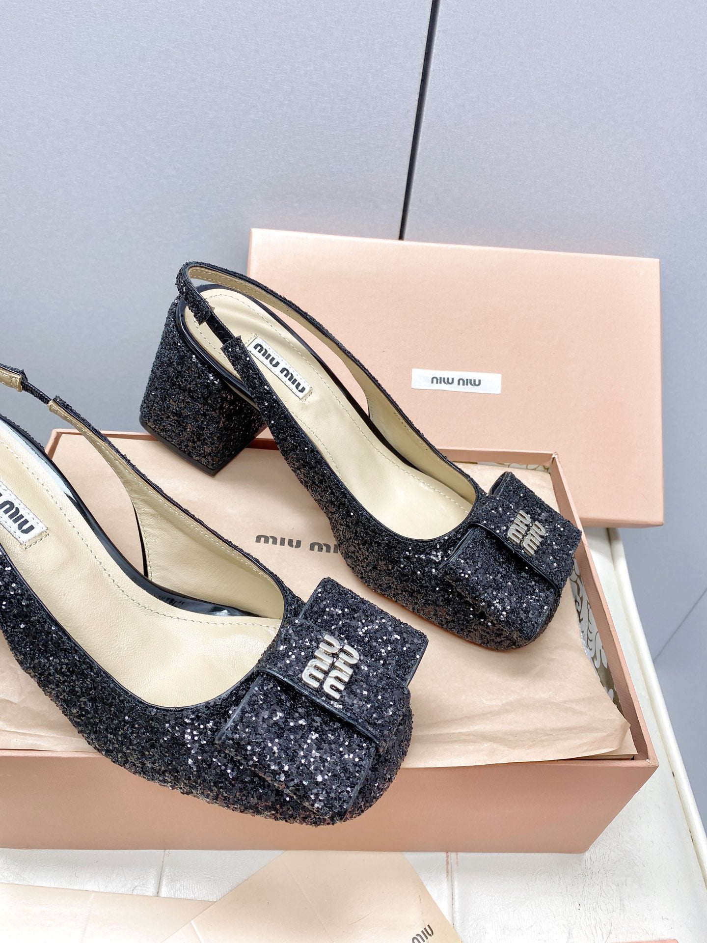 Slingbacks