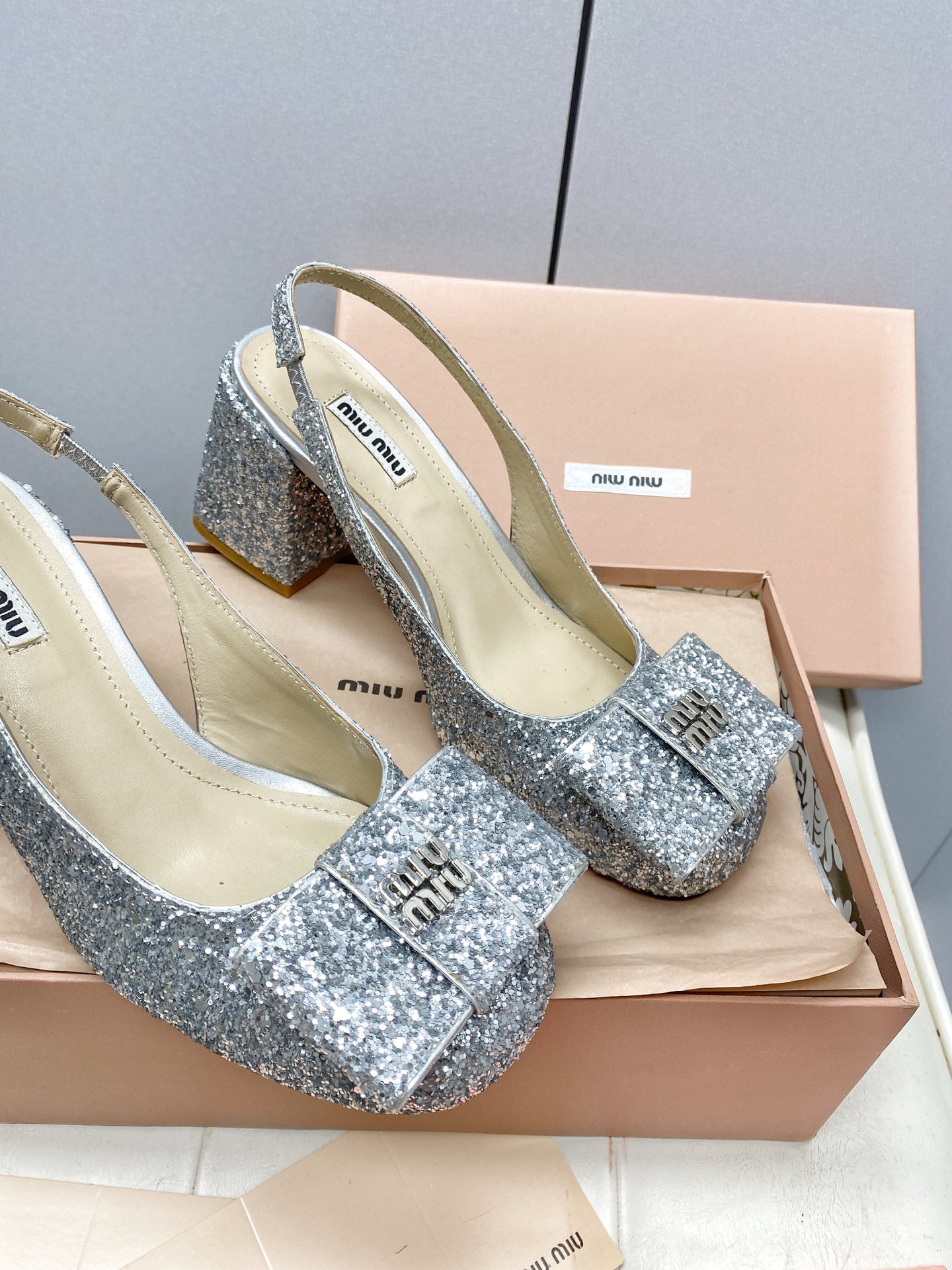 Slingbacks