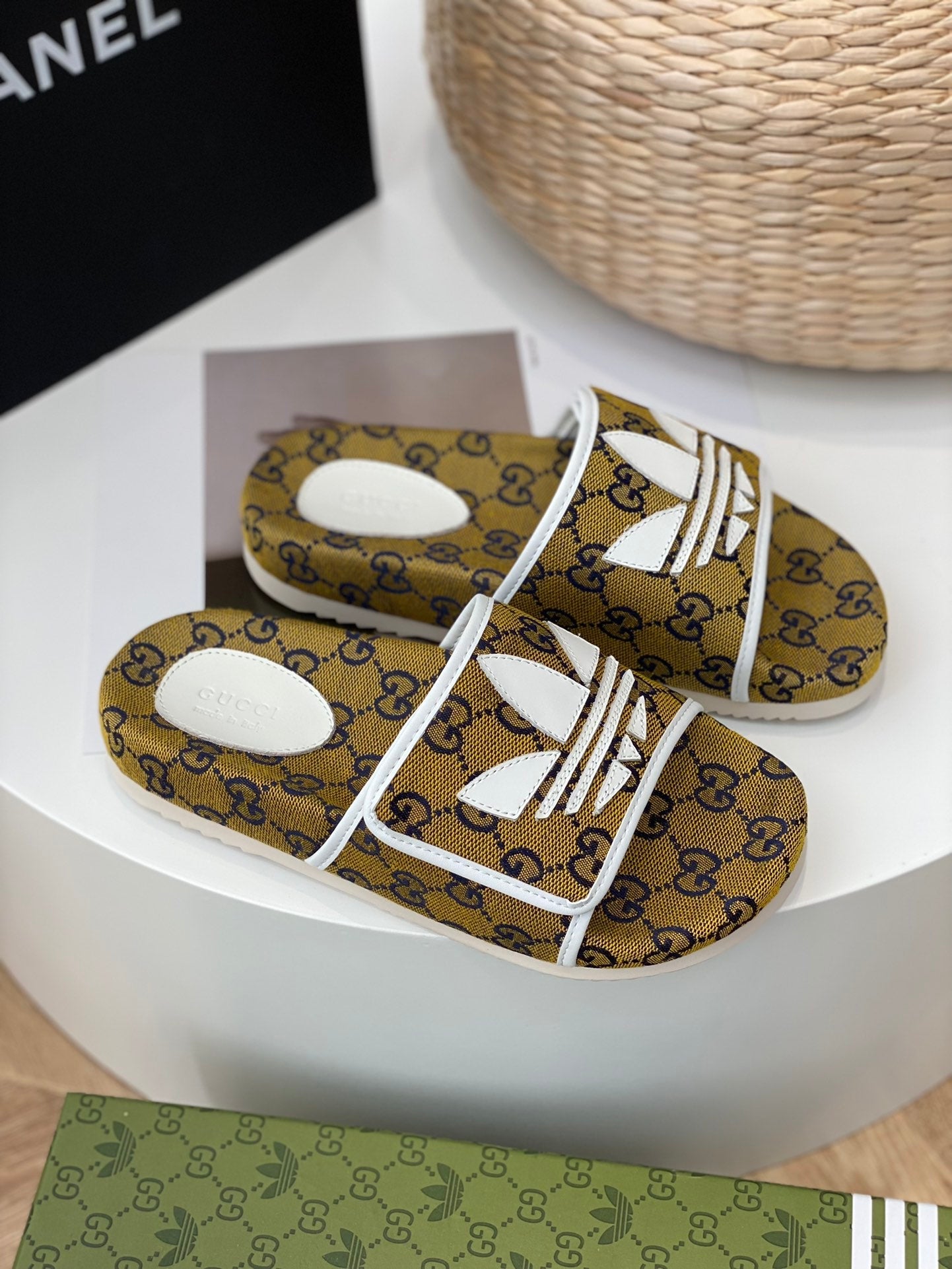Slippers
