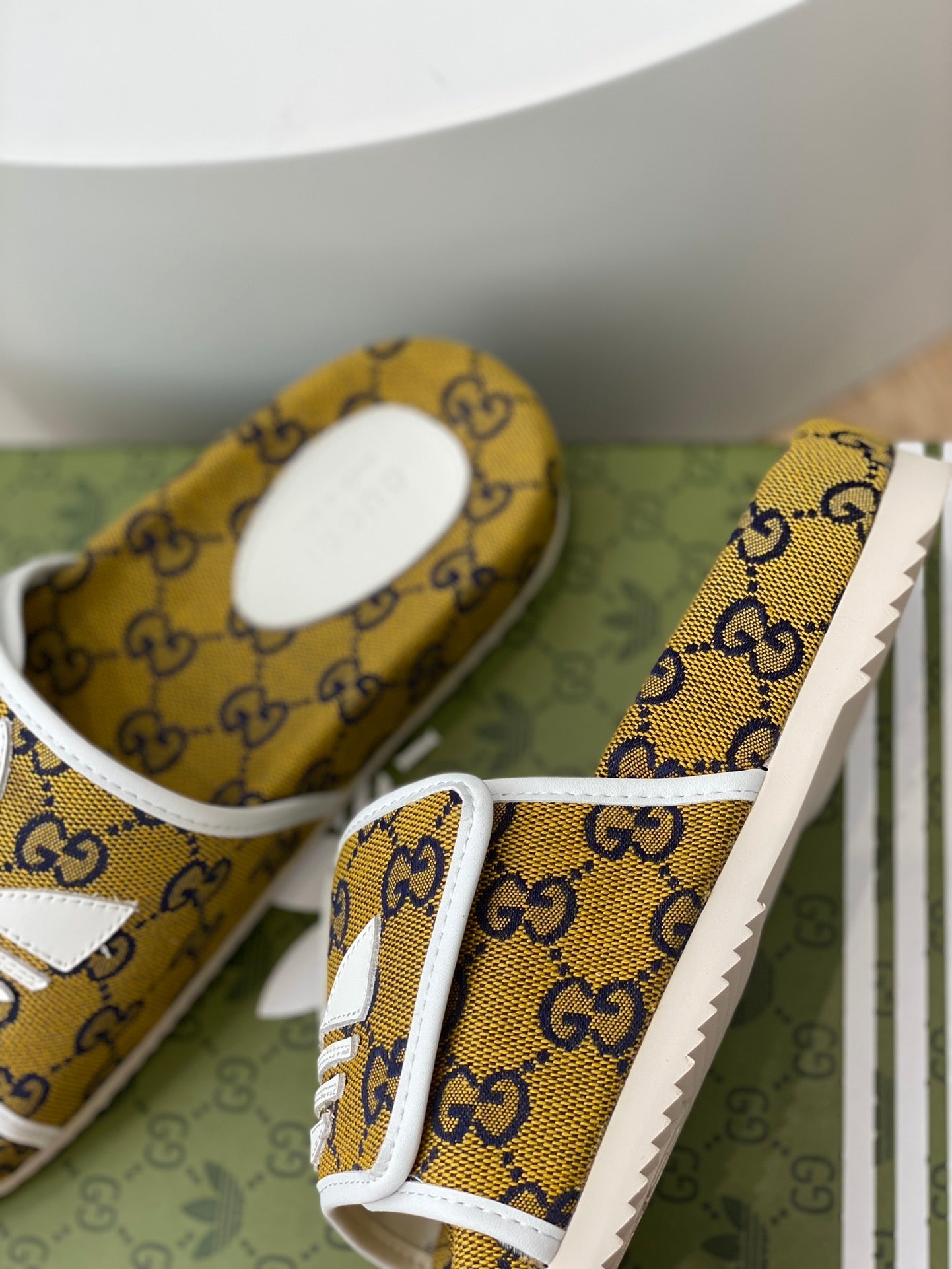 Slippers