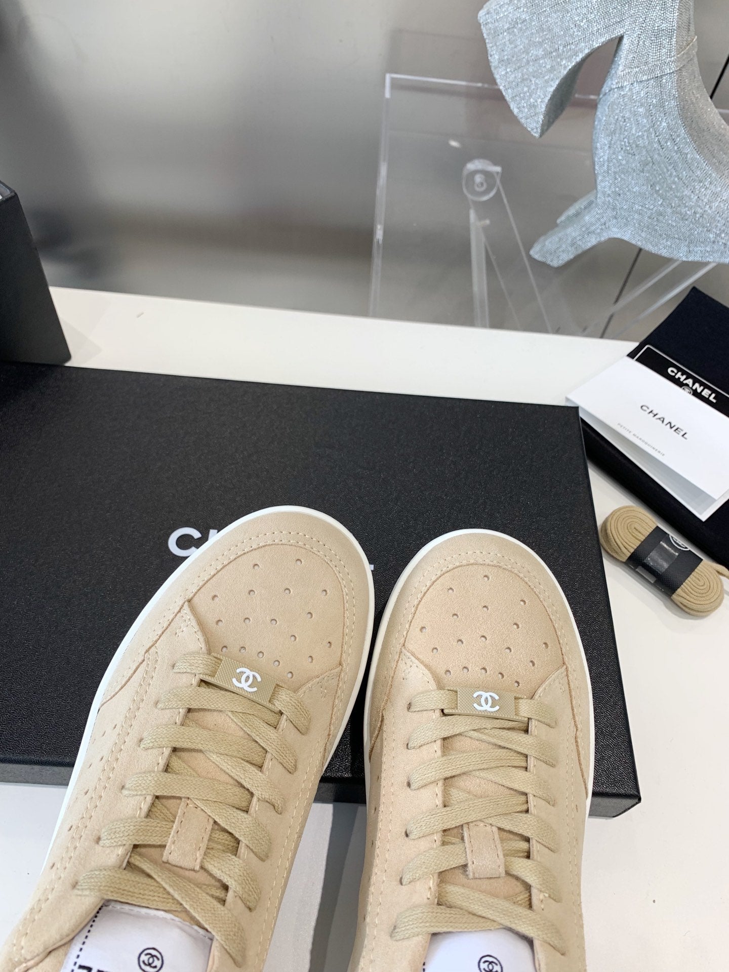 Sneakers