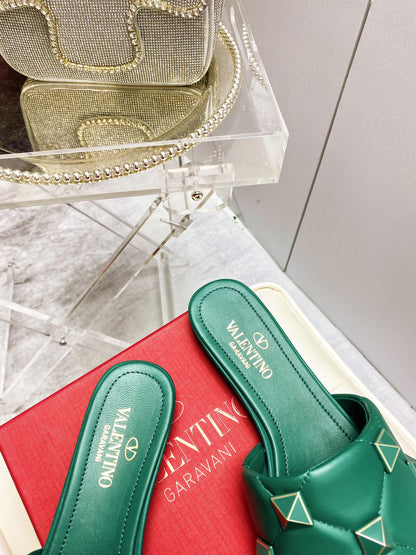 Slippers