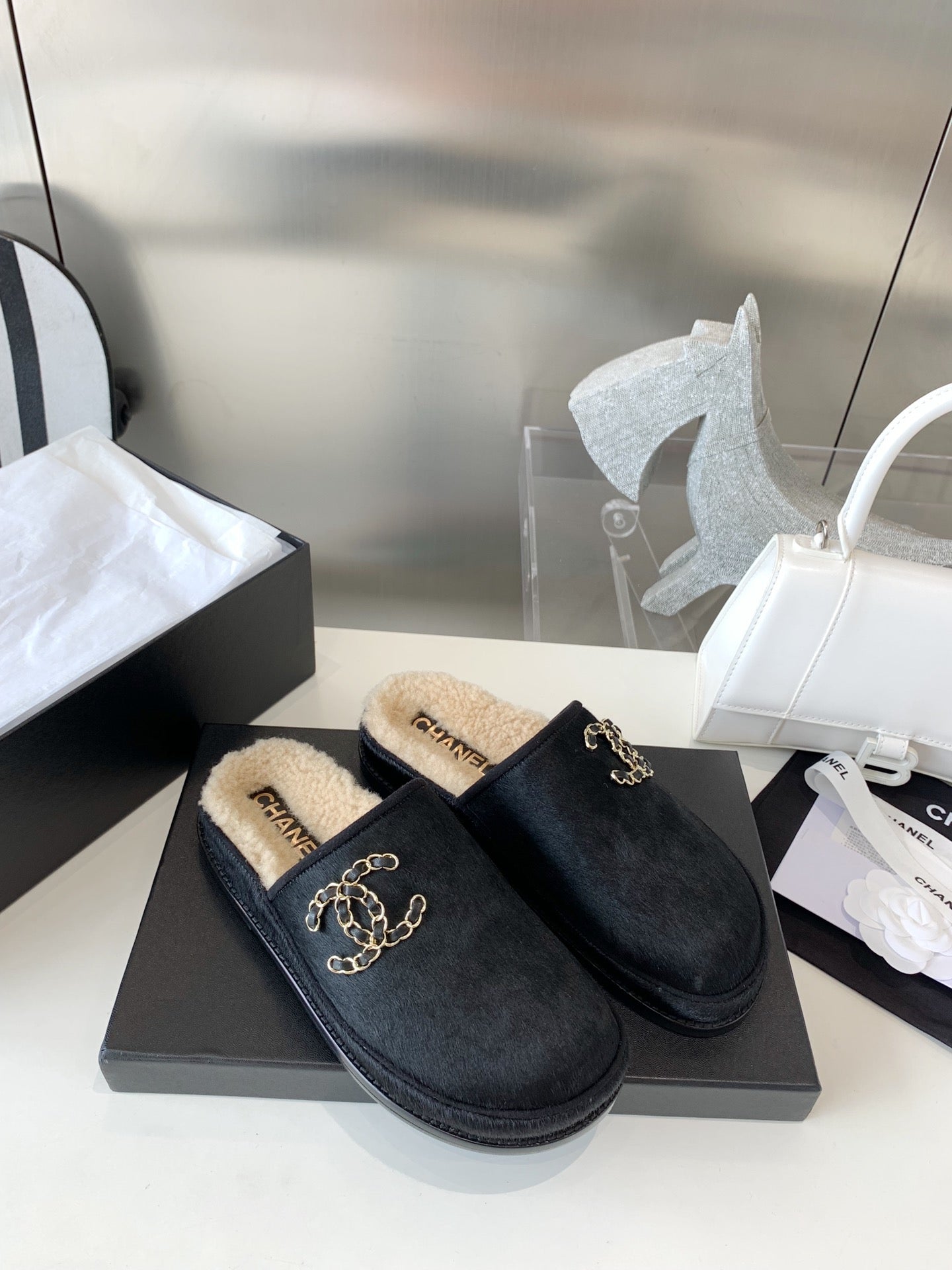 Slippers