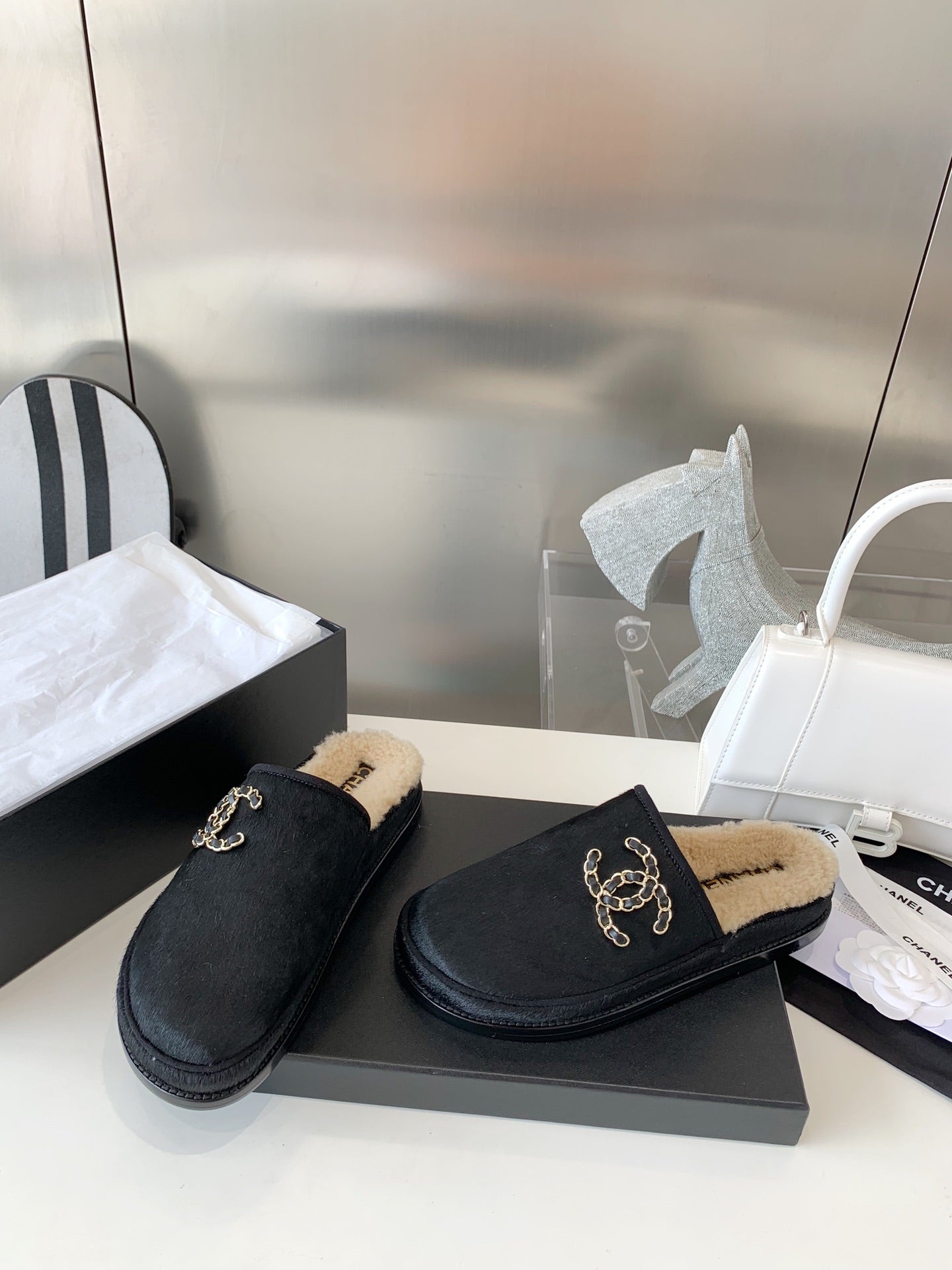 Slippers