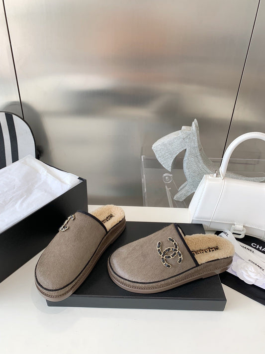 Slippers