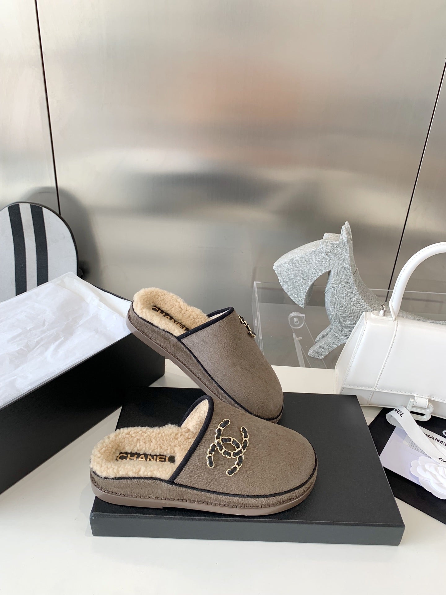 Slippers