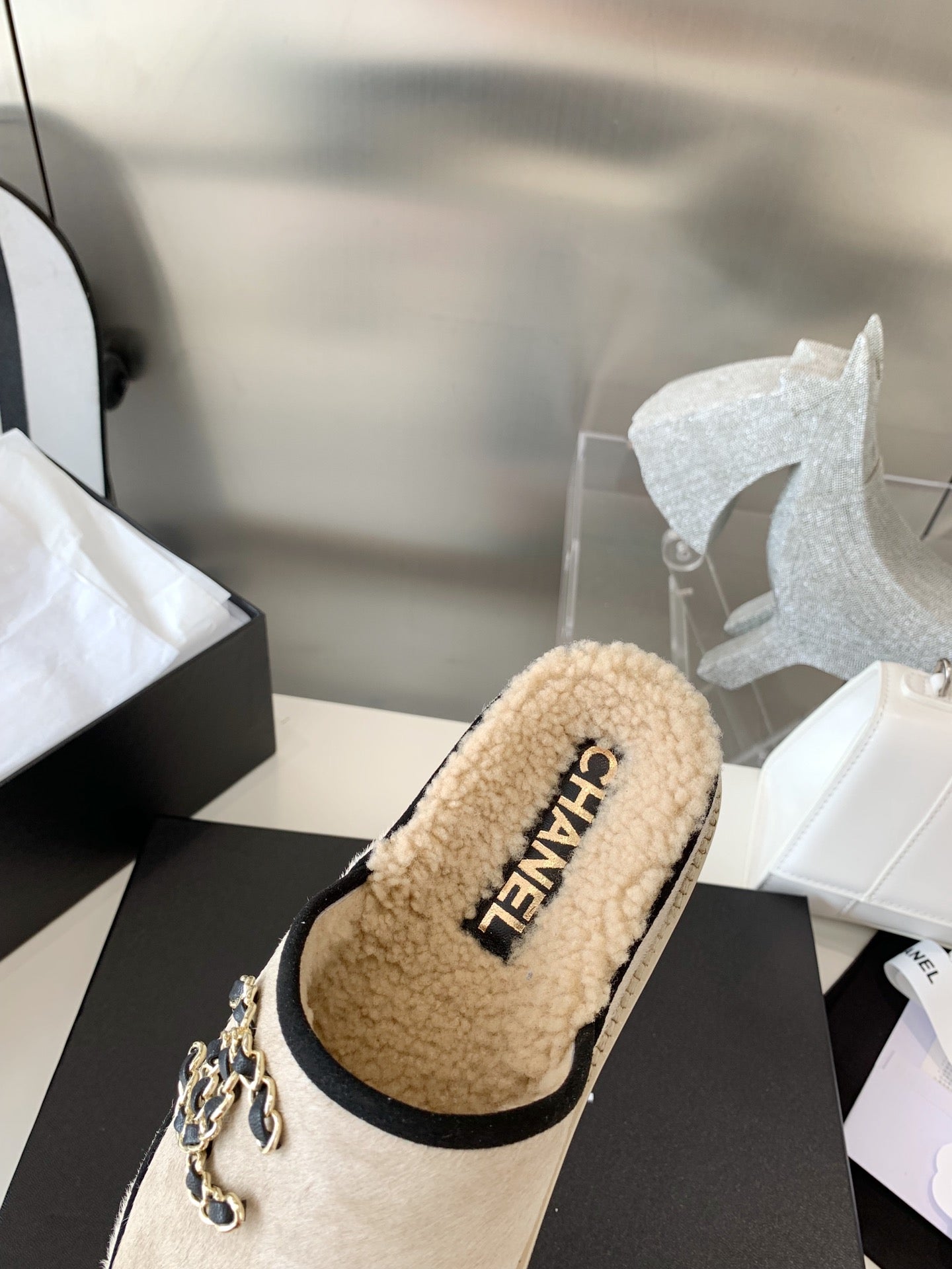 Slippers