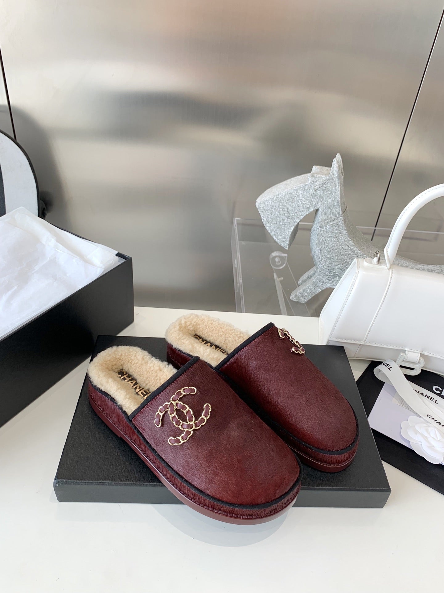 Slippers