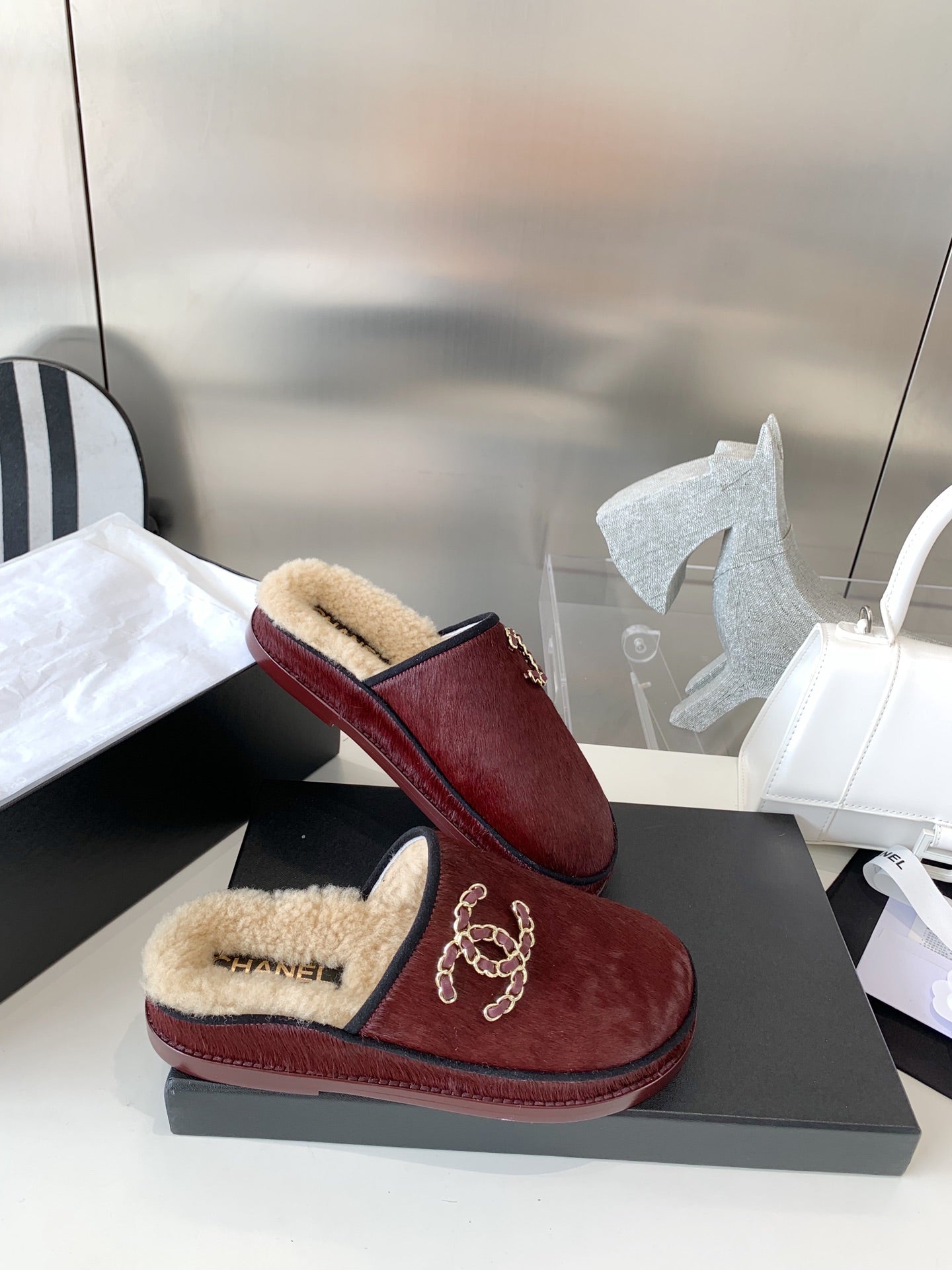 Slippers