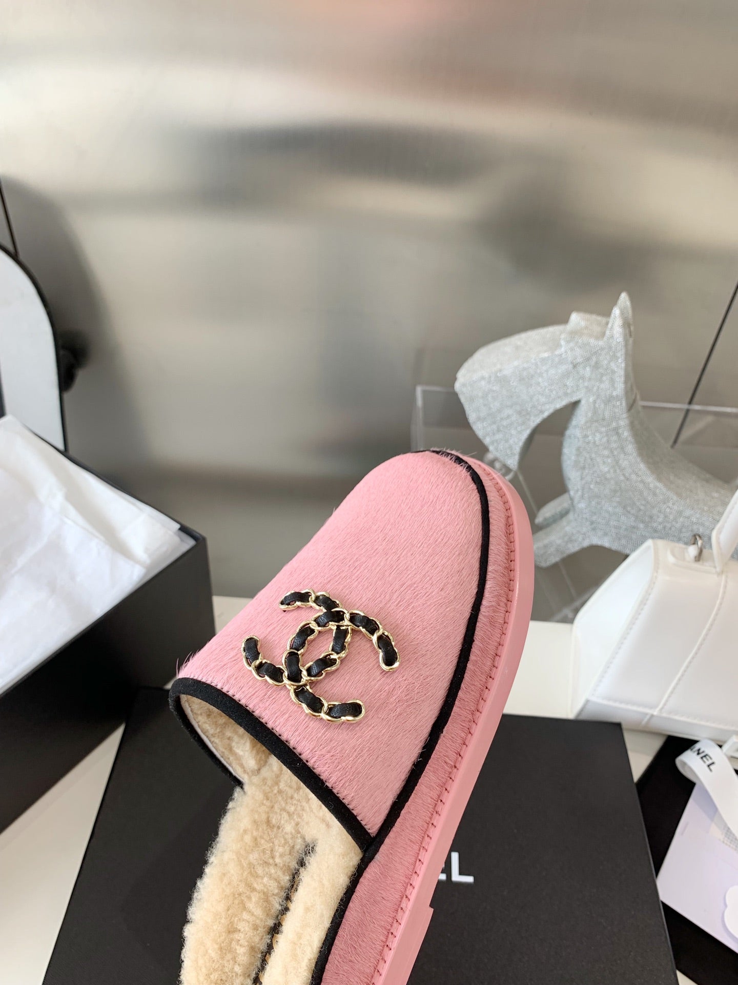 Slippers