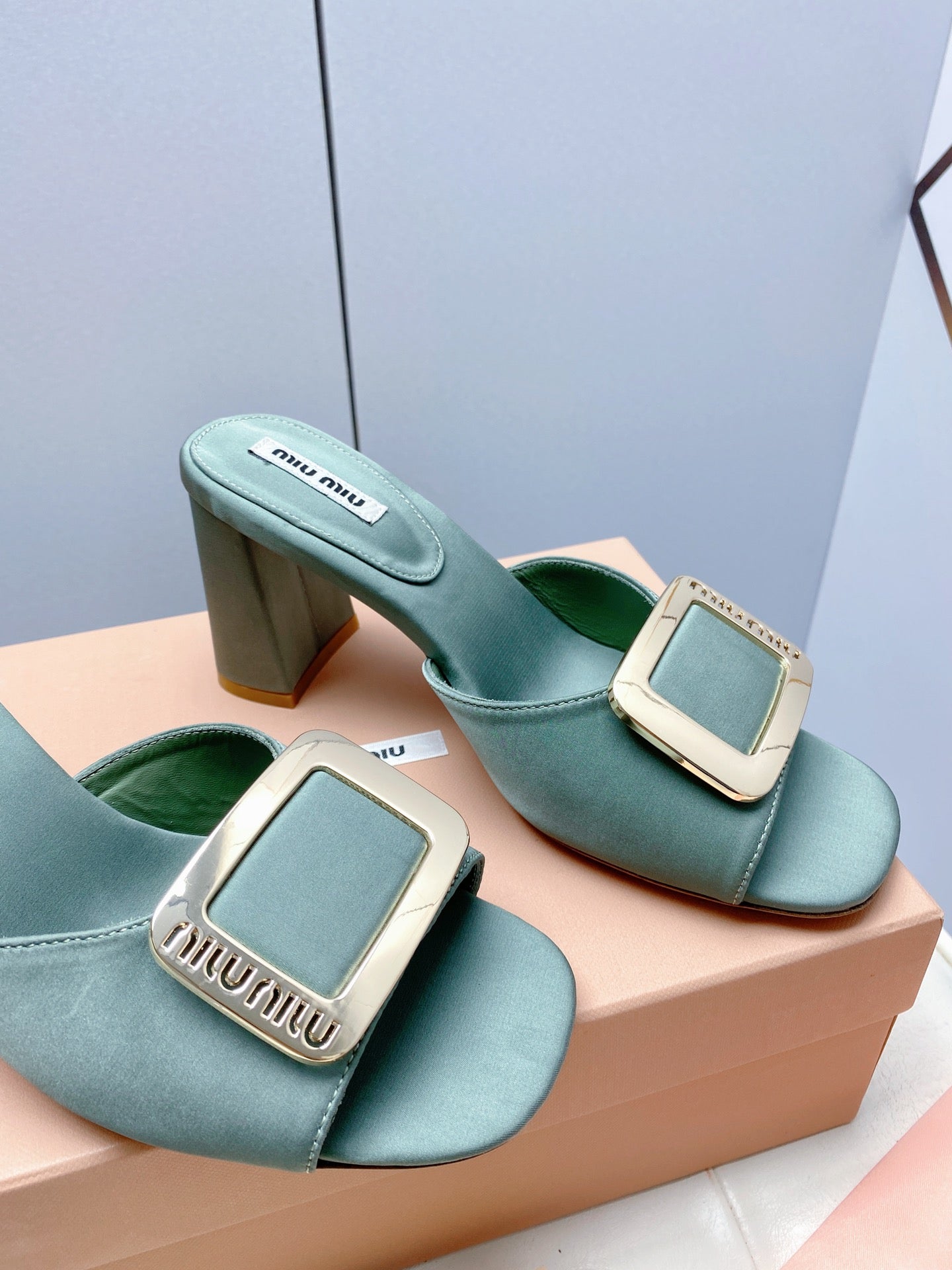 Slippers