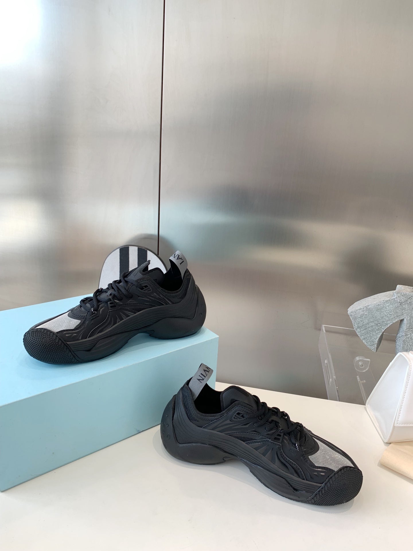 Sneakers