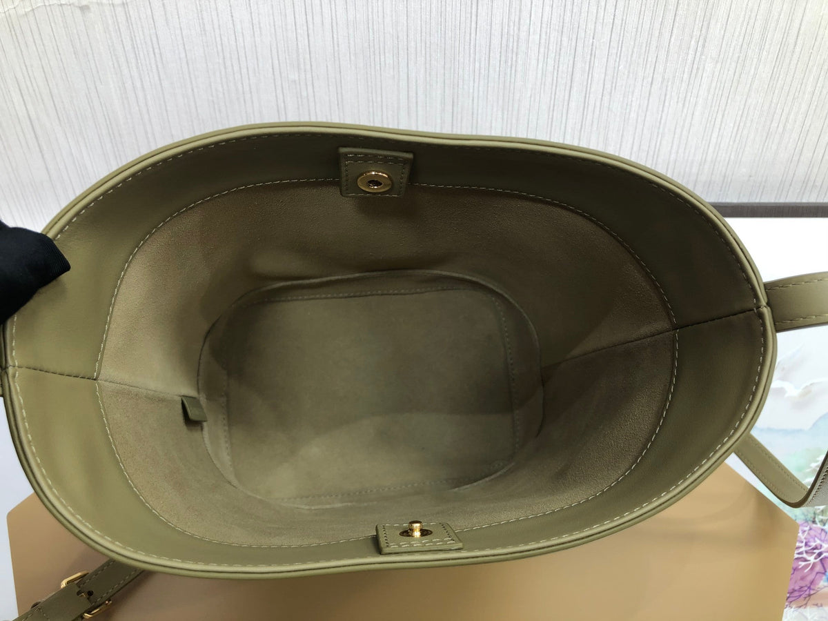 Bucket Bag