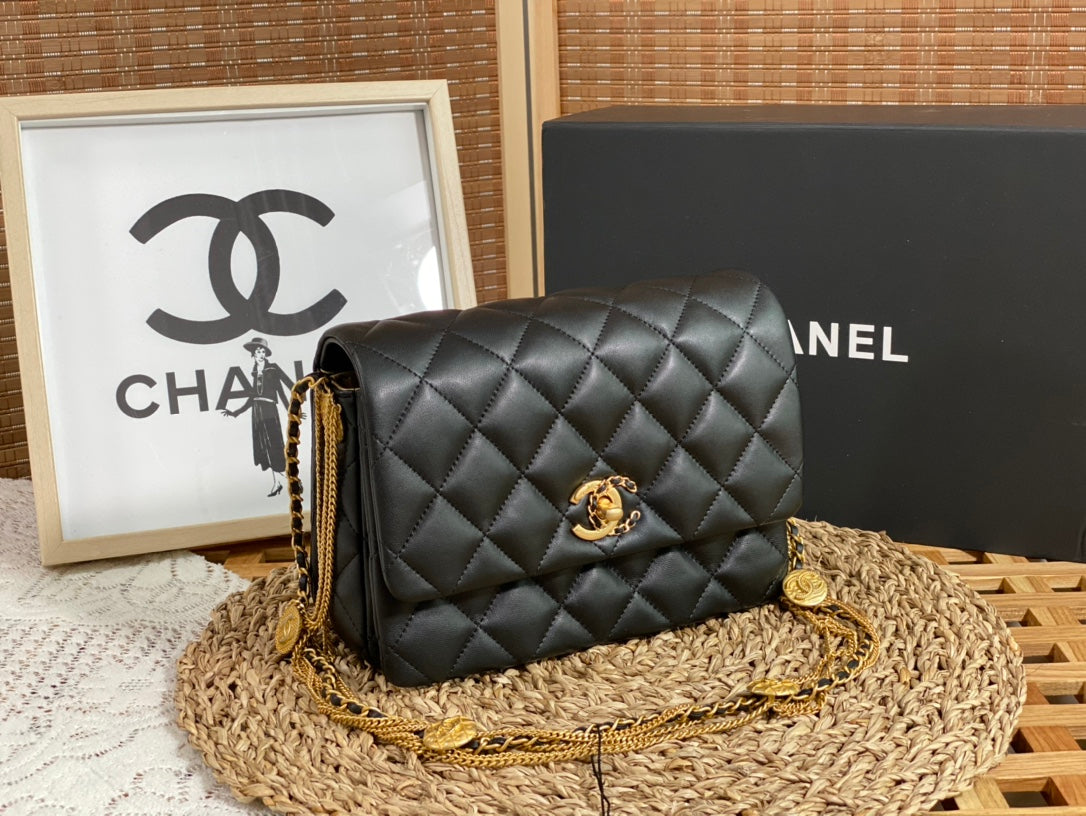 Handbag