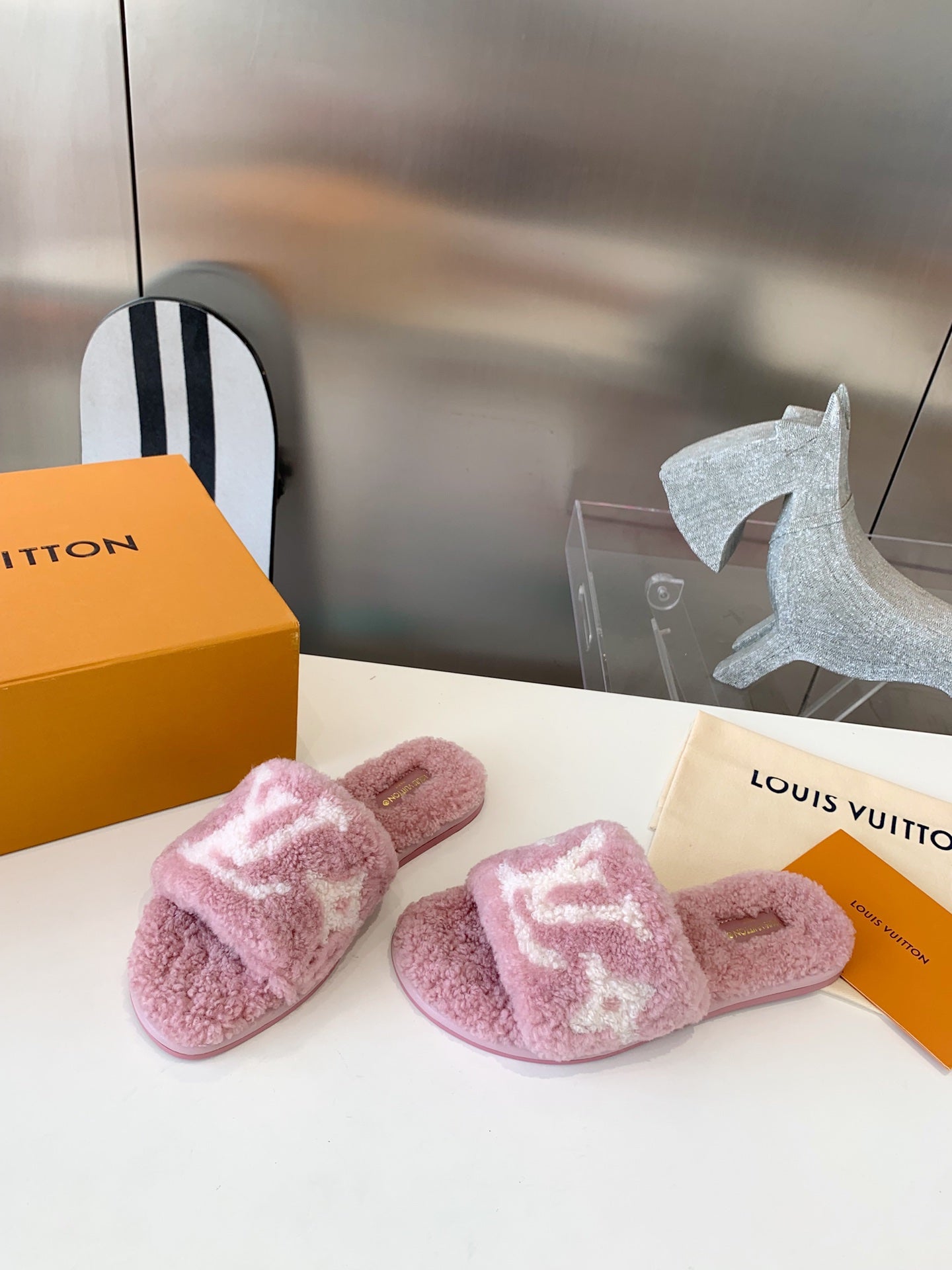 Slippers