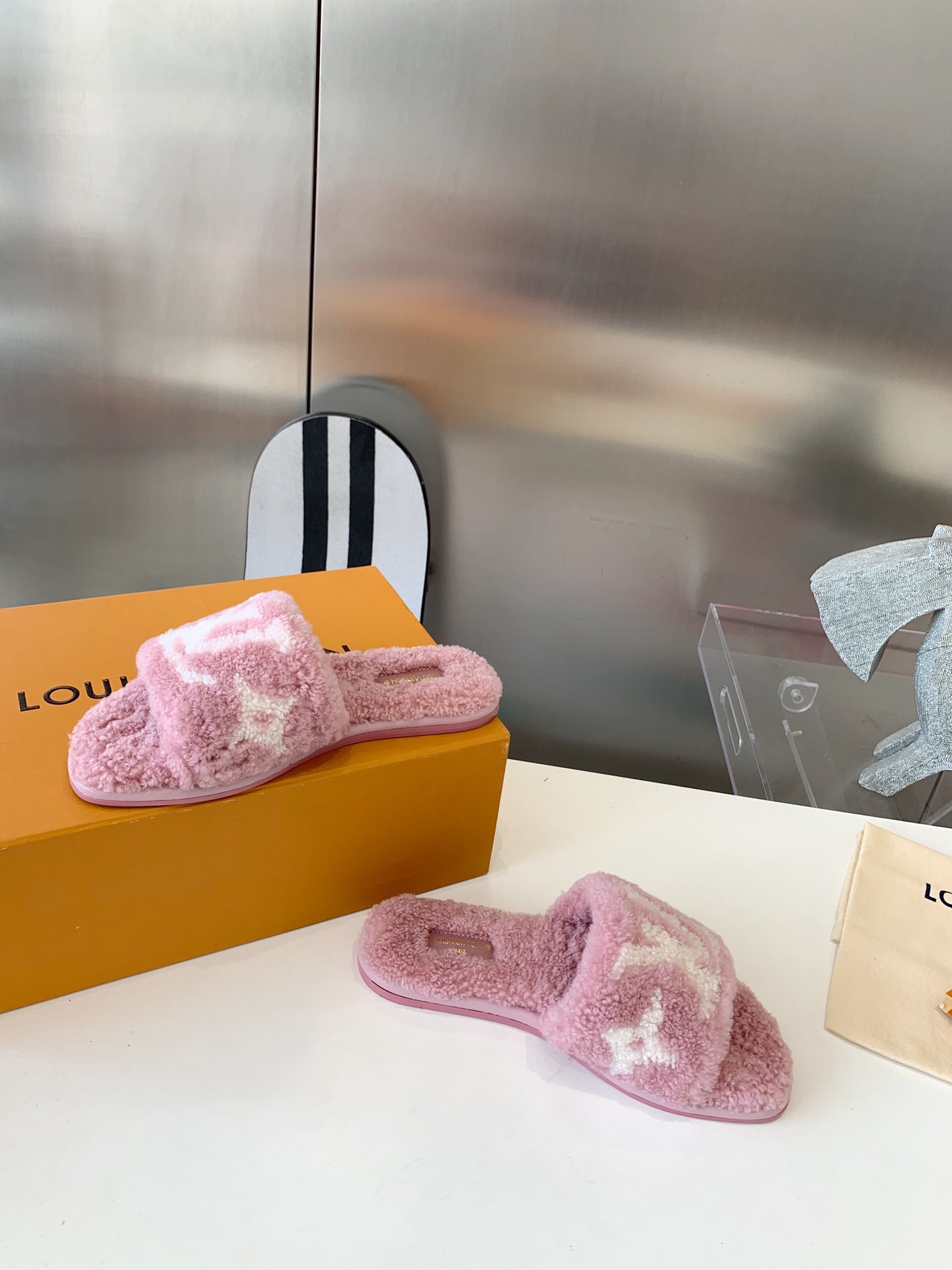 Slippers
