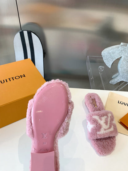 Slippers