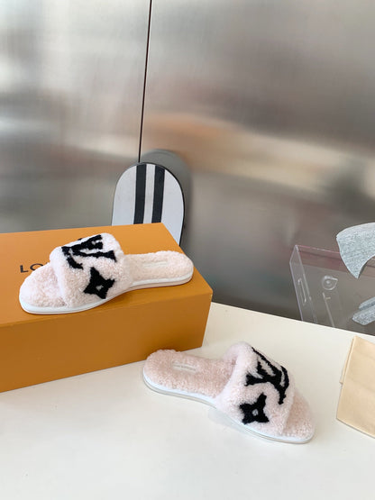 Slippers