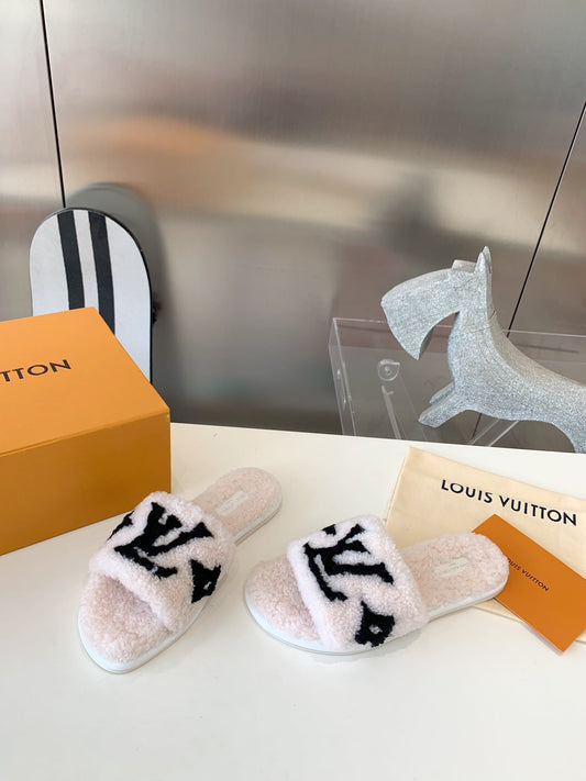 Slippers