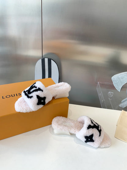 Slippers