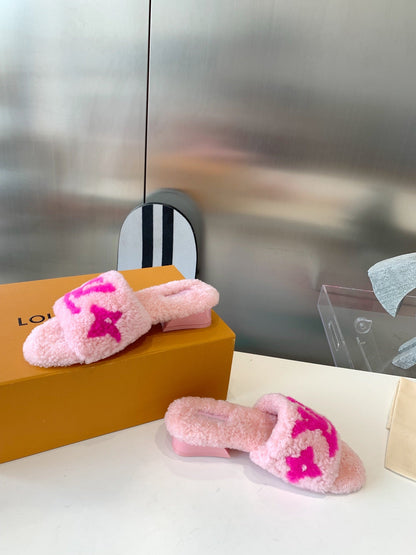 Slippers