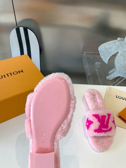 Slippers