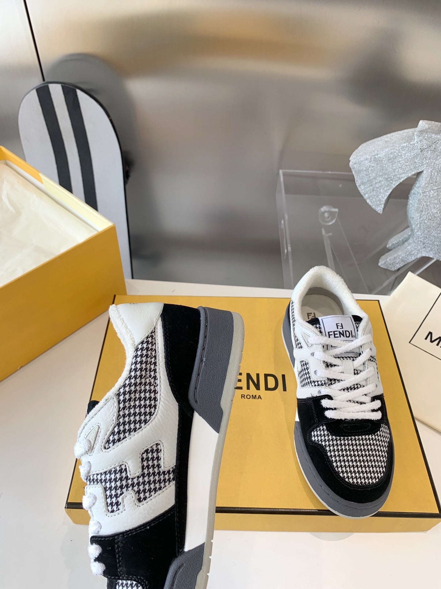 Sneakers