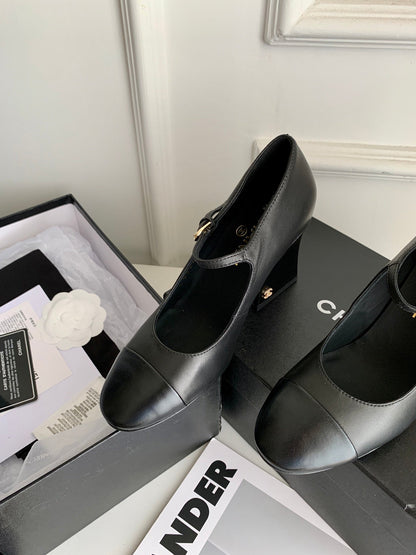 Open Shoes