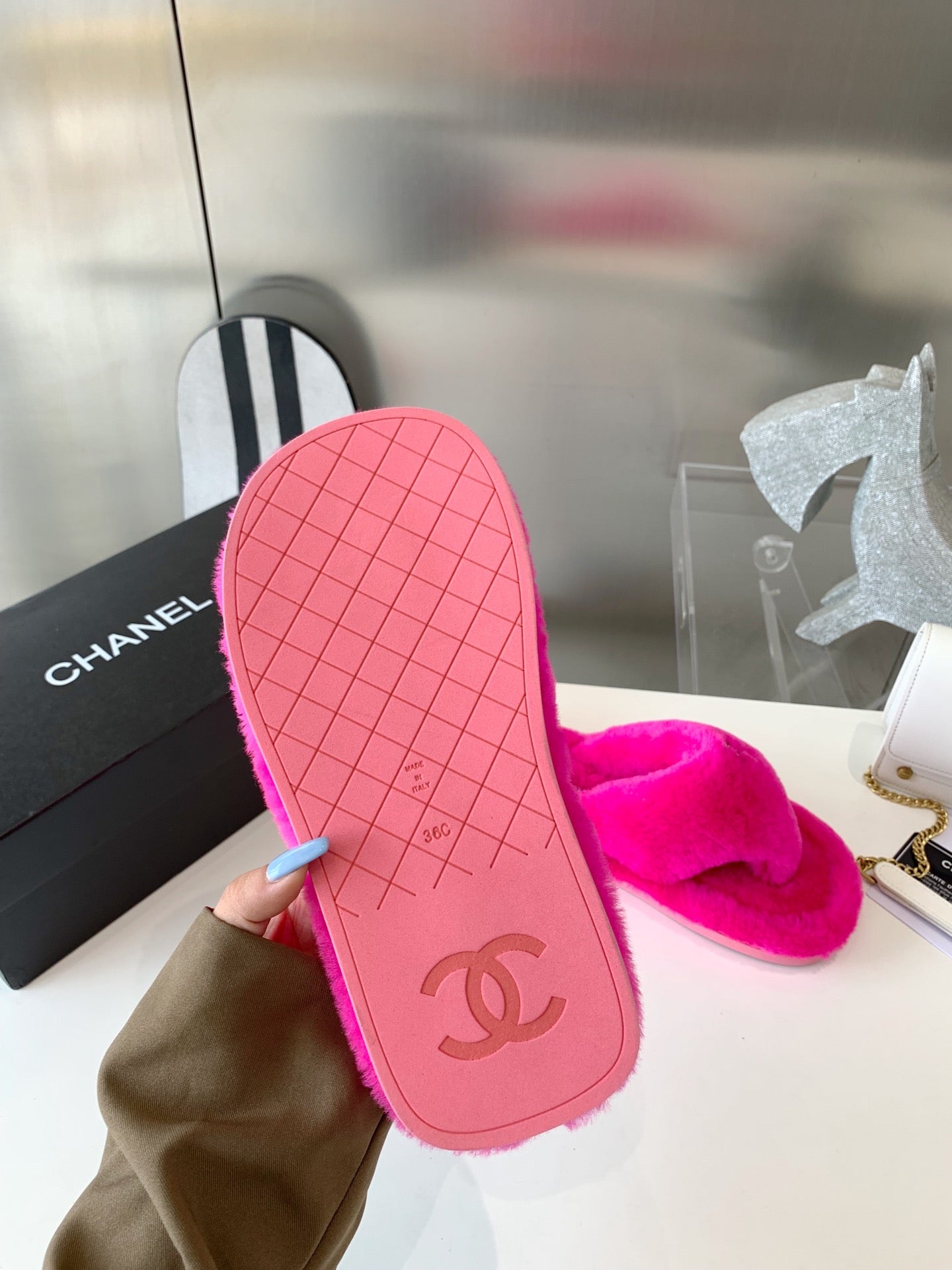 Slippers