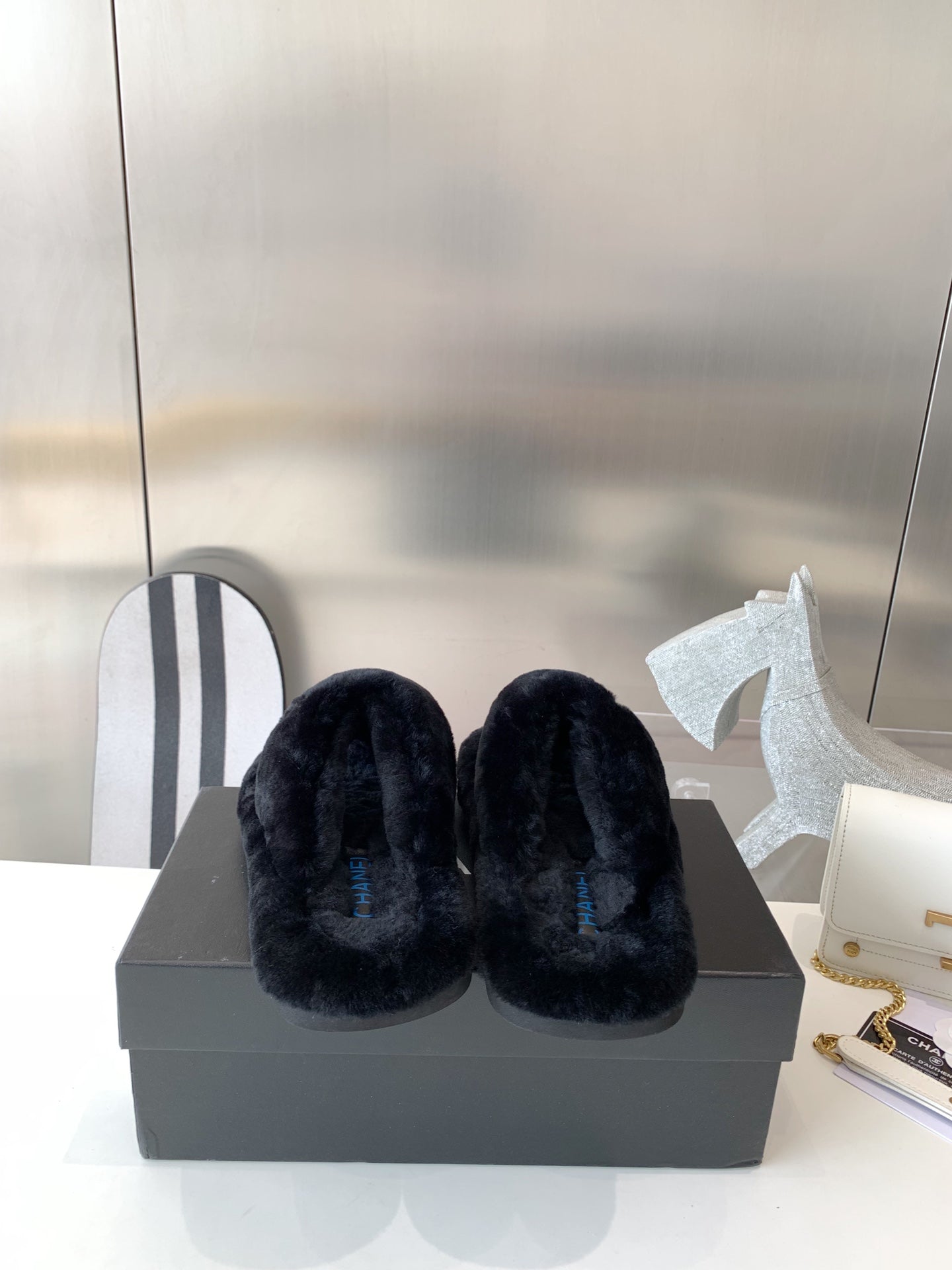 Slippers