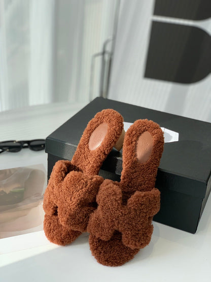 Slippers