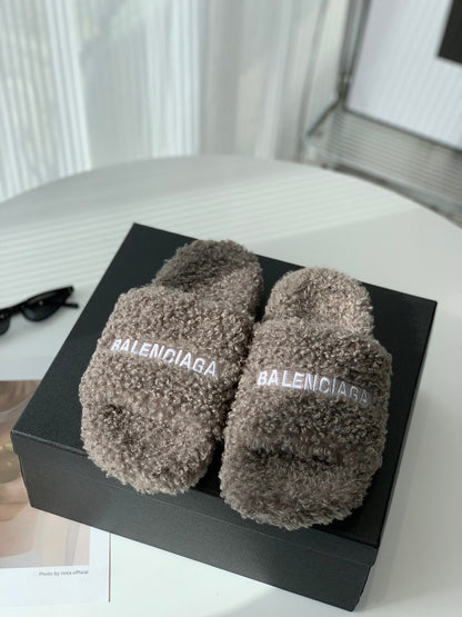 Slippers