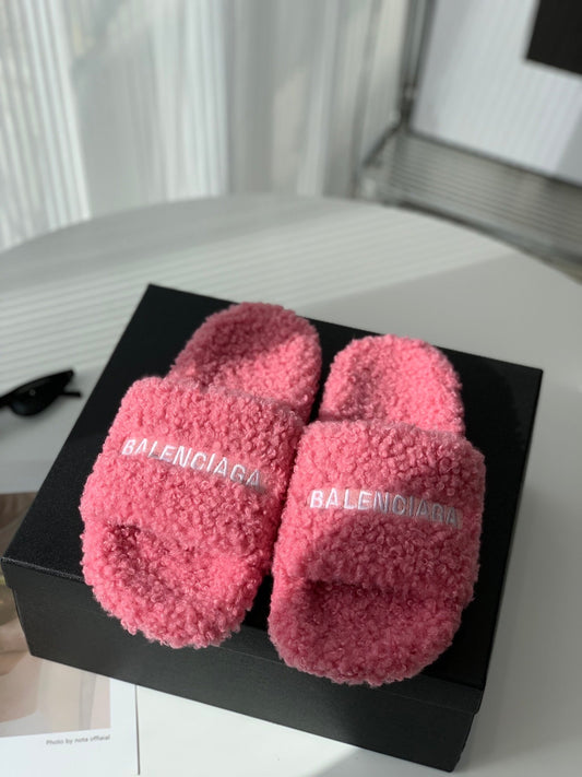 Slippers