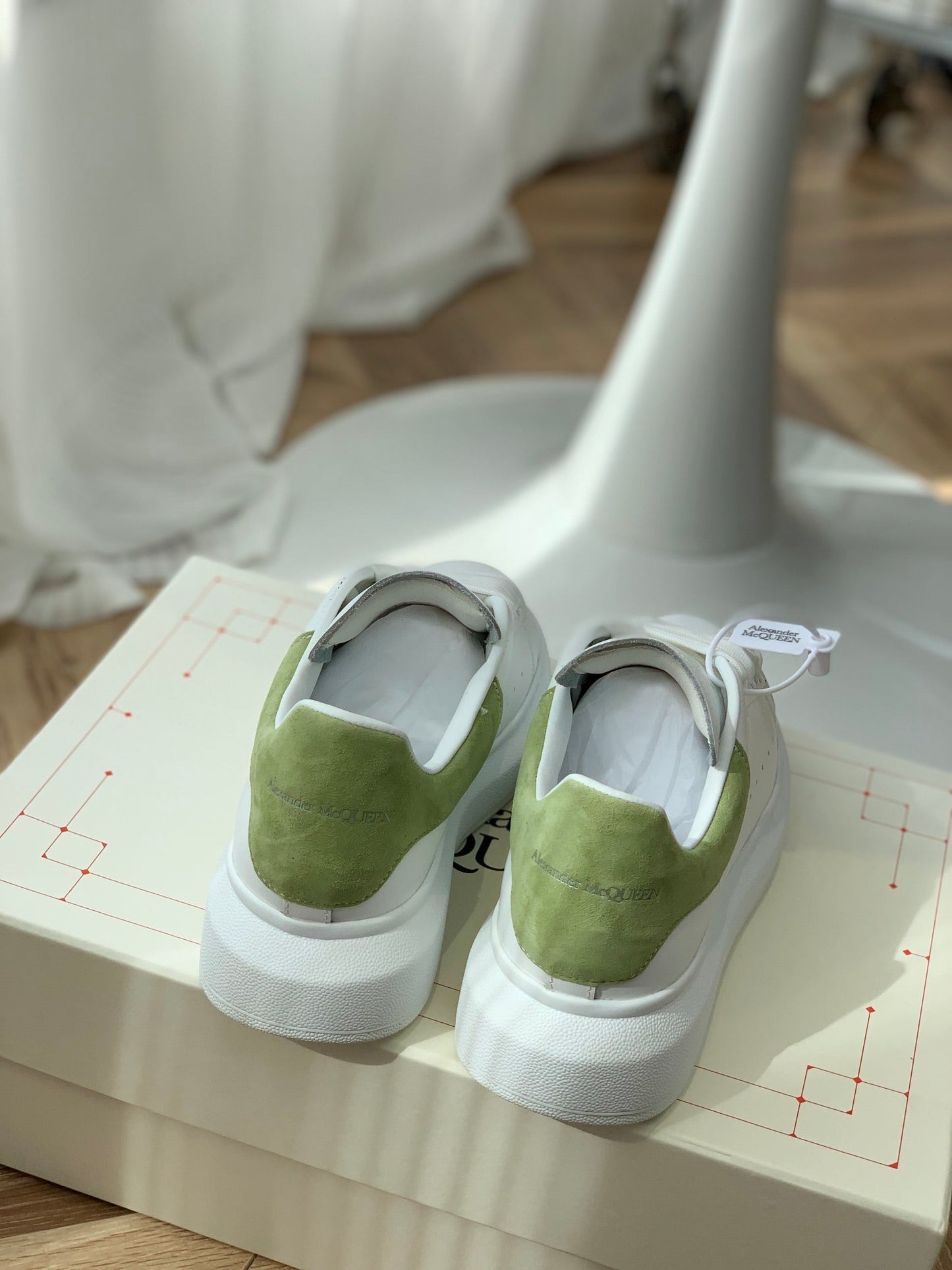 Sneakers