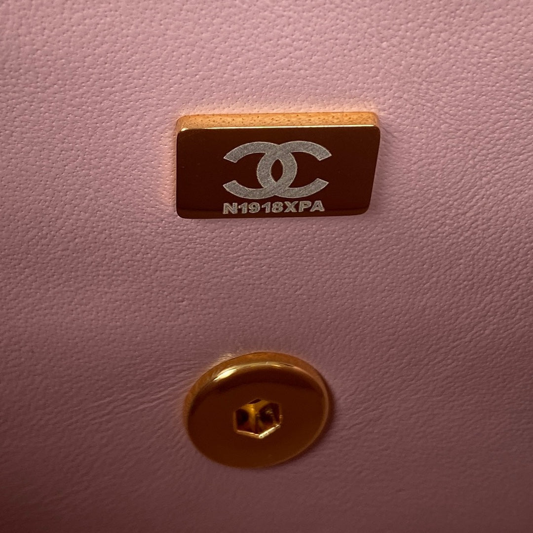 Handbag