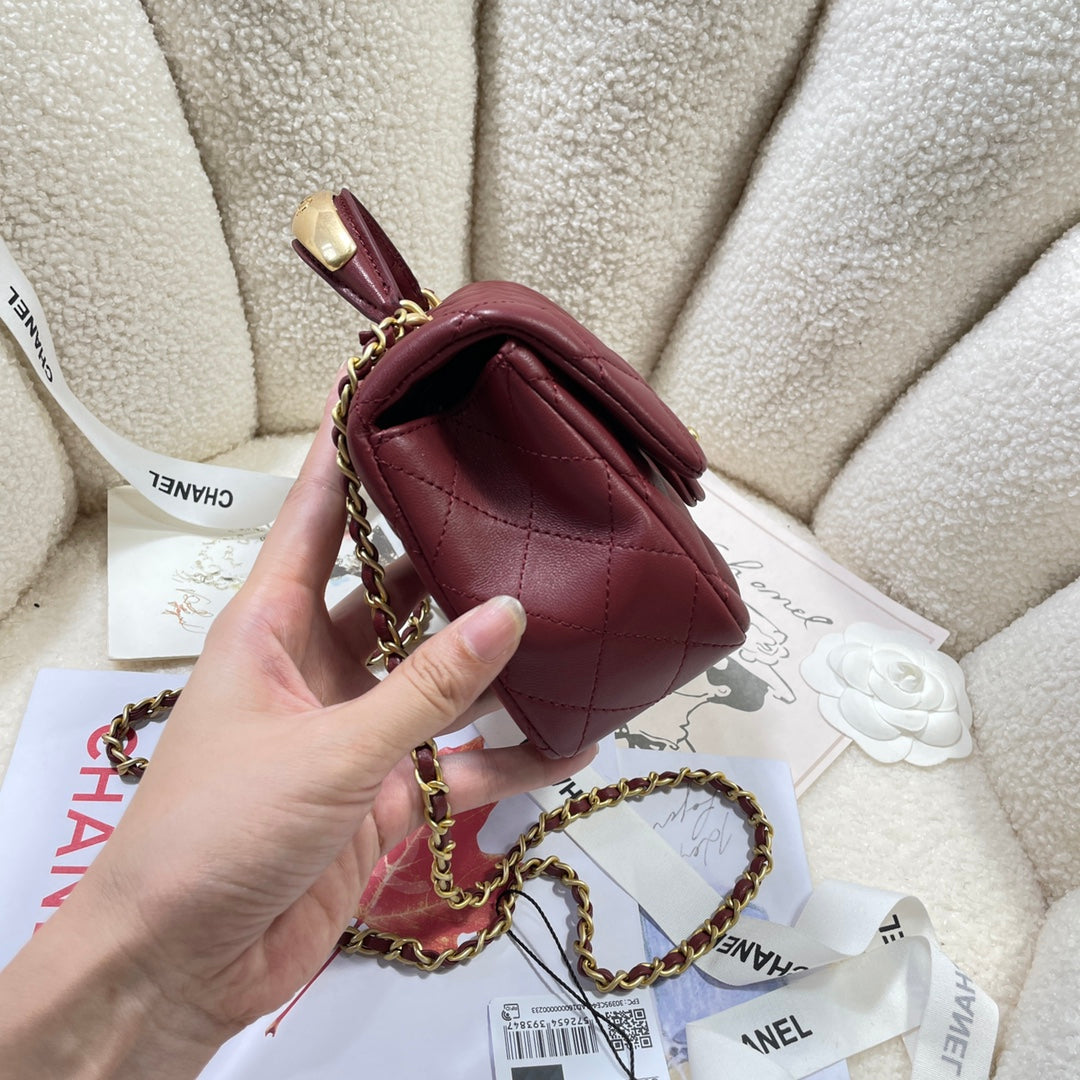 Handbag