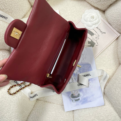 Handbag