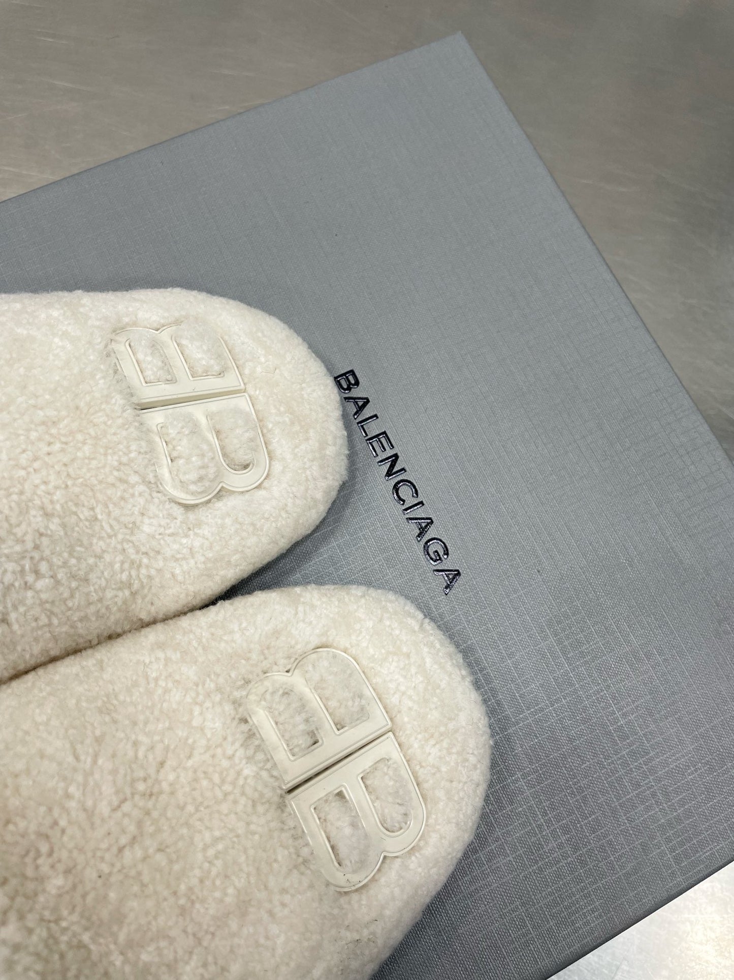 Slippers