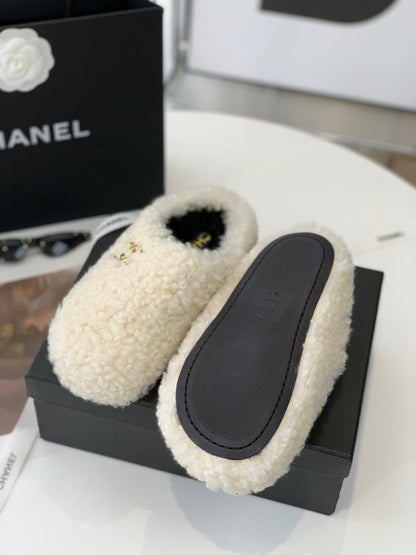 Slippers