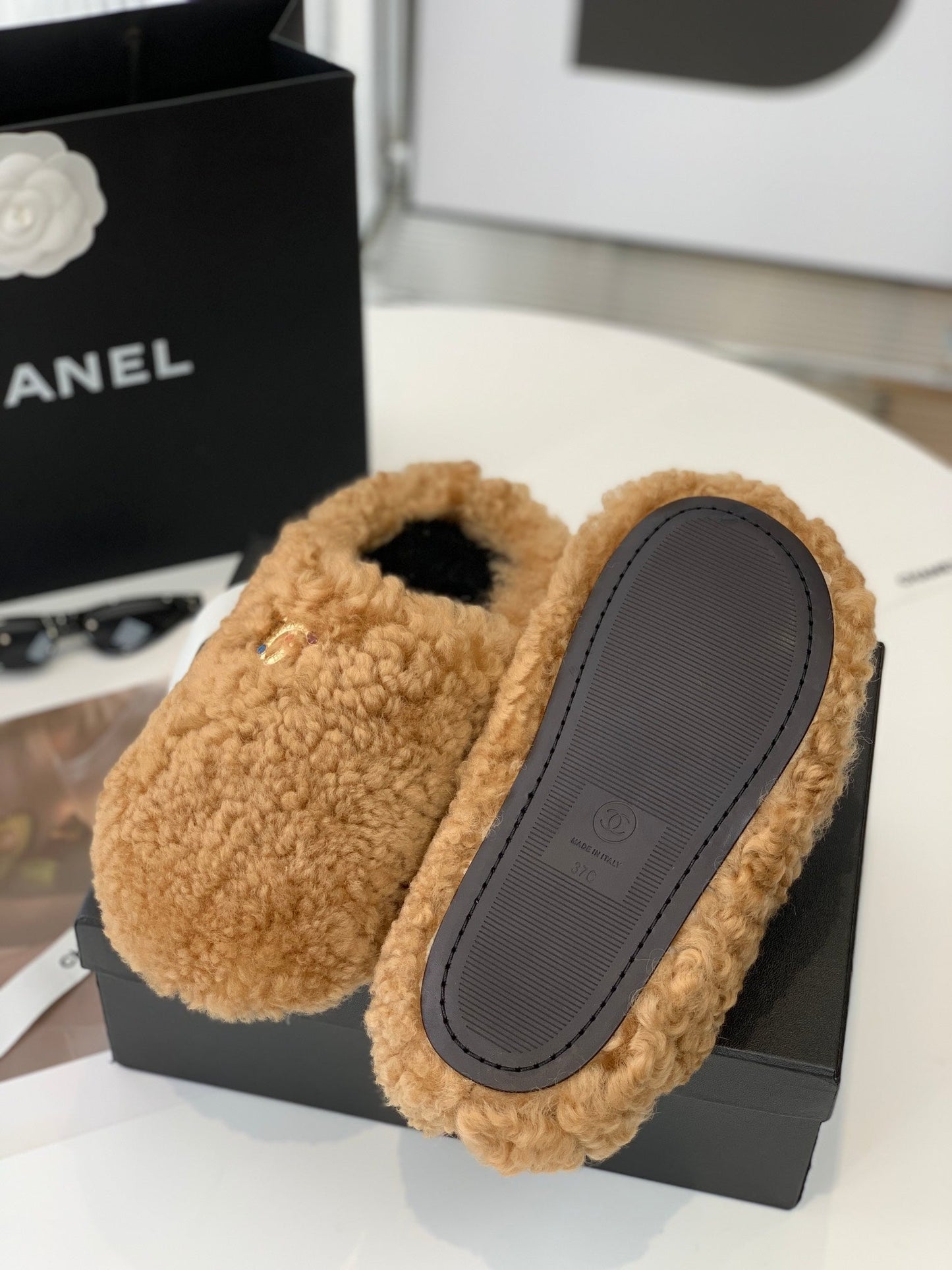 Slippers