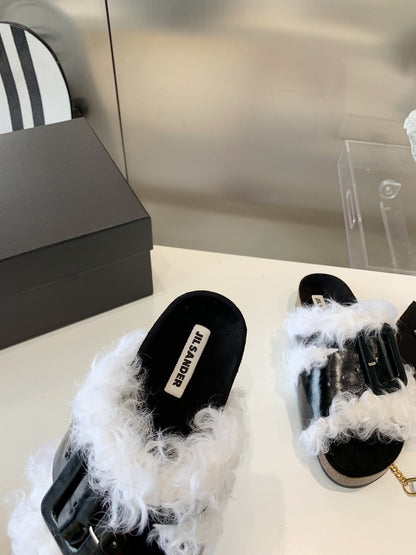 Slippers