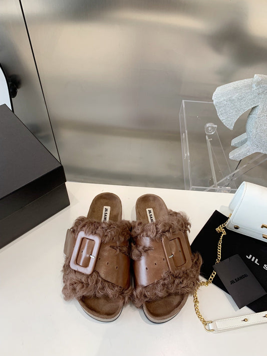 Slippers