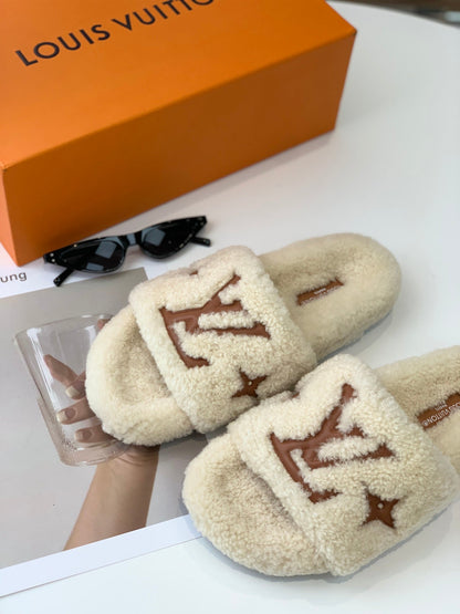 Slippers
