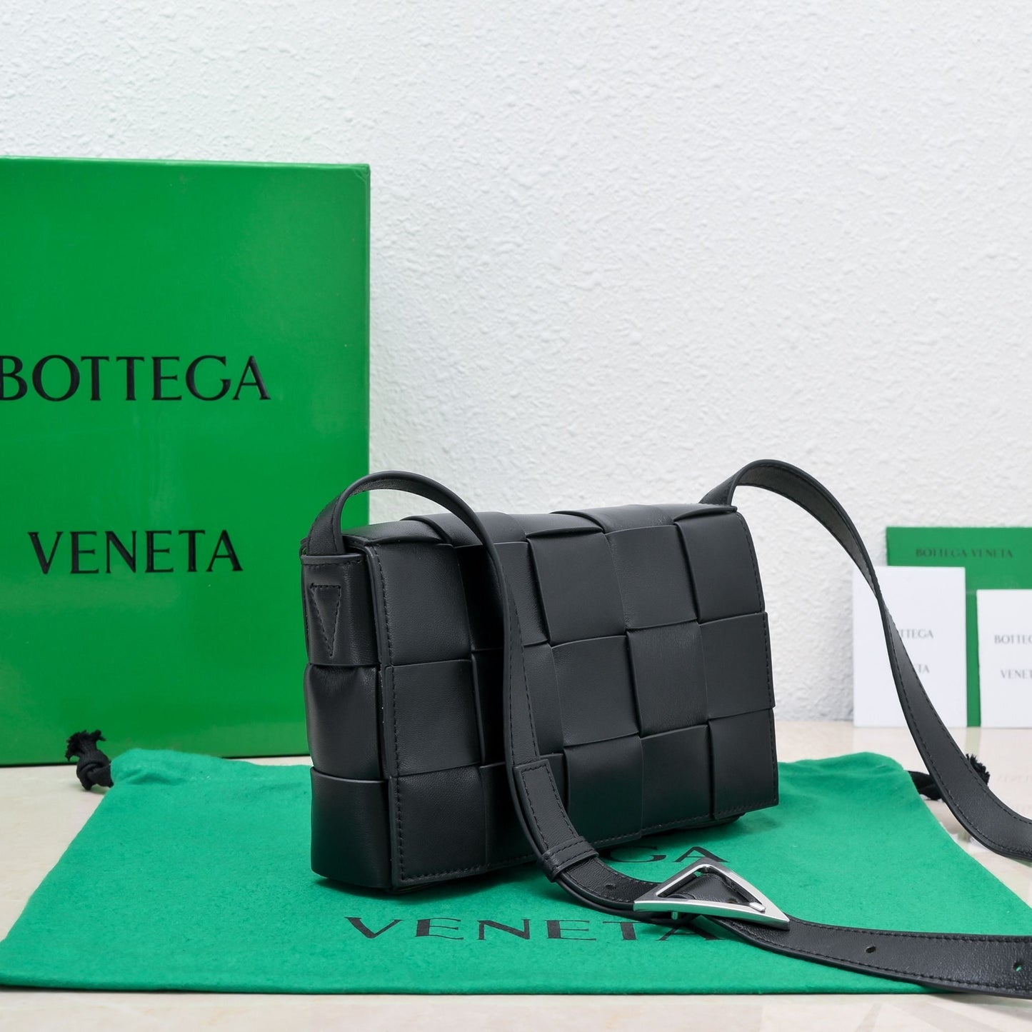 Handbag
