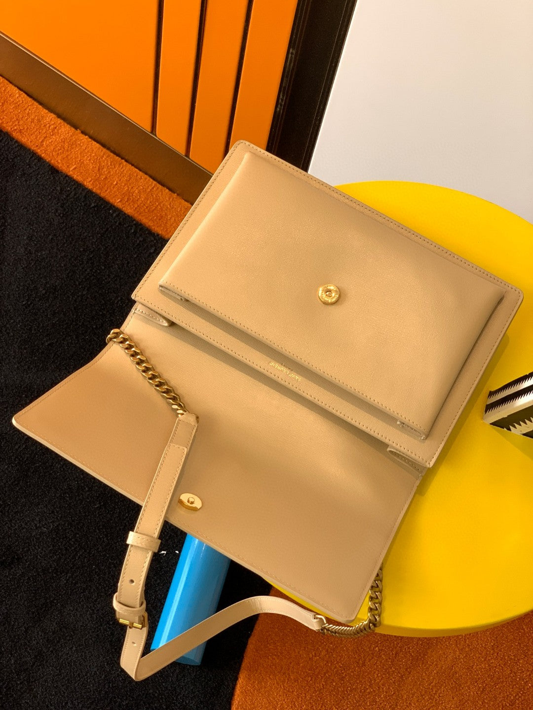 Handbag